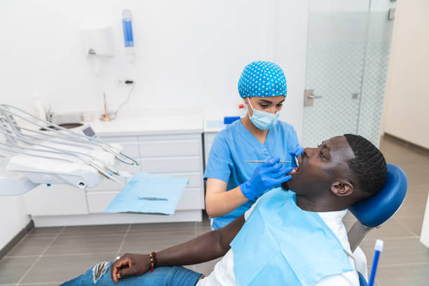 Best Emergency Dental Care for Broken or Chipped Teeth in Redfield, SD